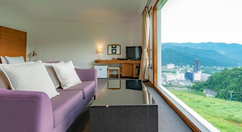 Sierra Resort Yuzawa Yuzawa  Exterior photo