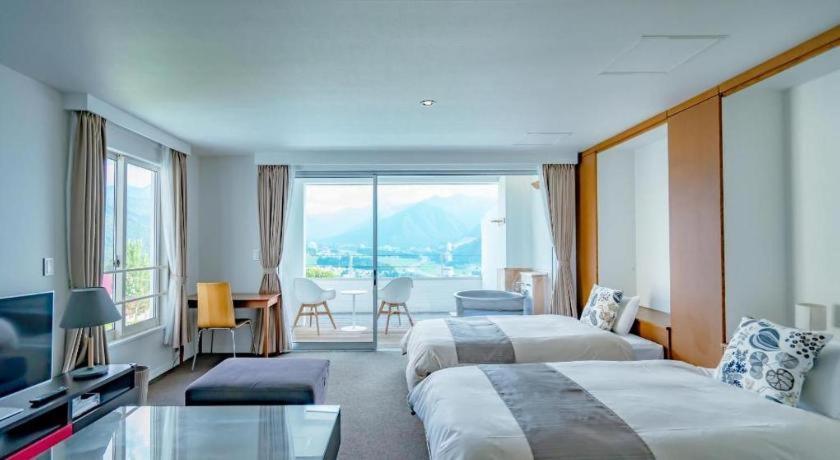 Sierra Resort Yuzawa Yuzawa  Exterior photo